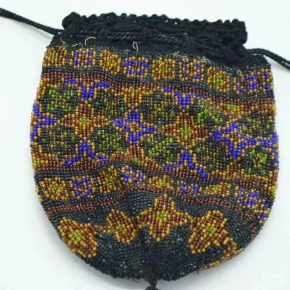 Antique Victorian Deco Floral Roses Glass Bead - Picture 2 of 5